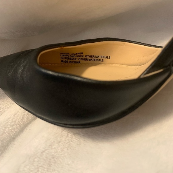 Banana Republic Heels - Picture 10 of 13